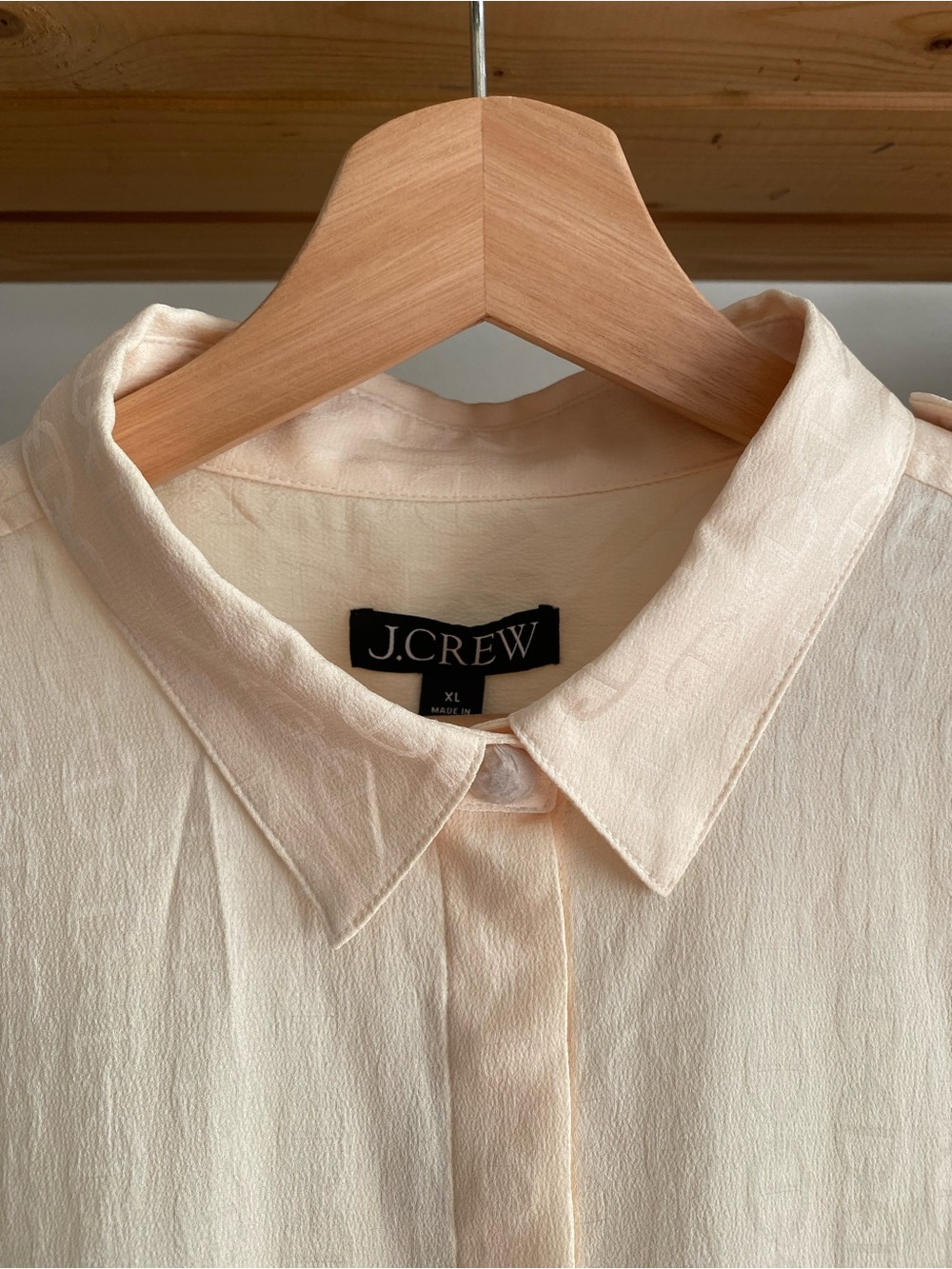 J.Crew Cream Satin Drapey Jacquard Chainlink Print Button Down Shirt XL - Picture 8 of 16